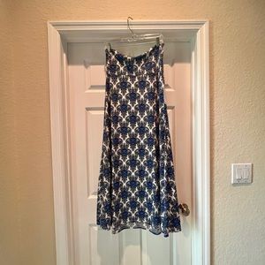 Lularoe Maxi Skirt, Size M NWT